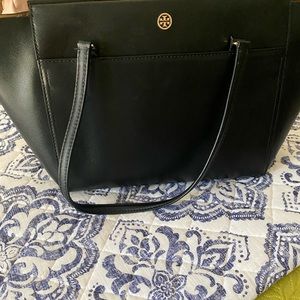 Tory Burch black hand/shoulder bag